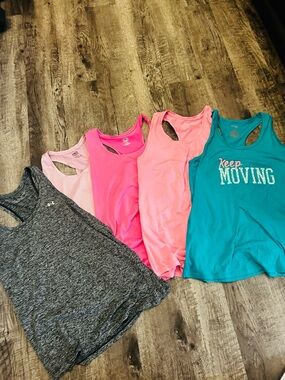 Under Armour Women’s Gray Racerback Tank Top